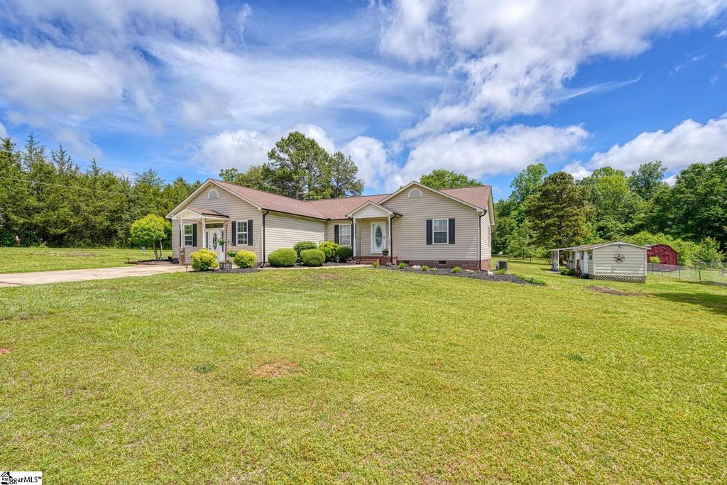 103 Cheyenne Ridge Trail, Campobello, SC 29322