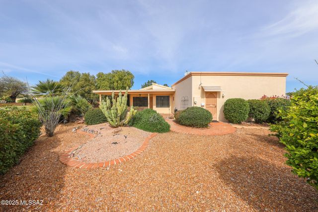 1964 S Abrego Drive, Green Valley, AZ 85614