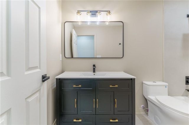 216 Fairview Point, Ellenwood, GA 30294
