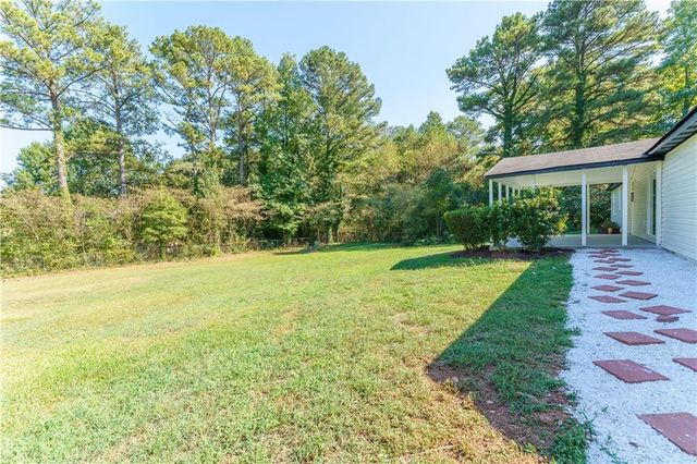 216 Fairview Point, Ellenwood, GA 30294
