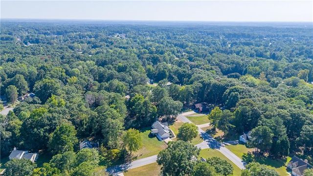 216 Fairview Point, Ellenwood, GA 30294