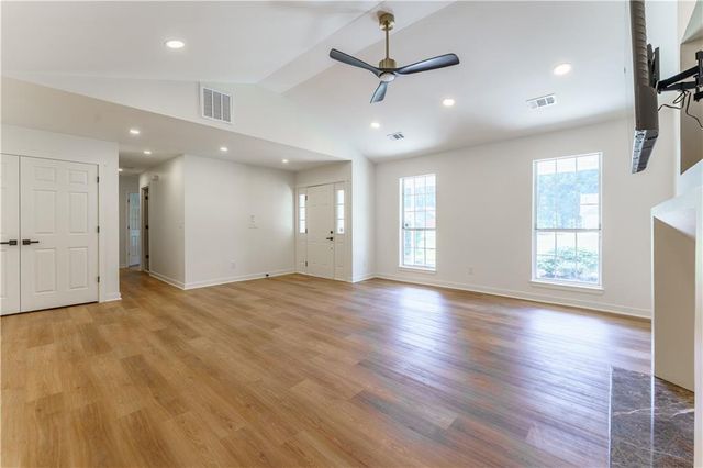 216 Fairview Point, Ellenwood, GA 30294