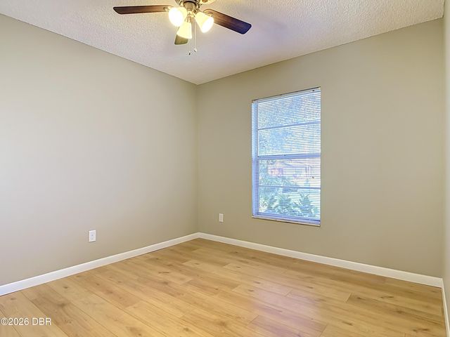 651 W Blue Lake Terrace, Deland, FL 32724