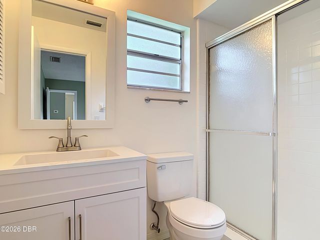651 W Blue Lake Terrace, Deland, FL 32724