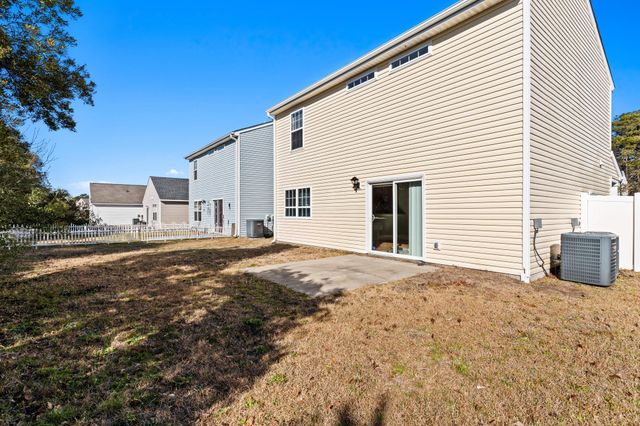 877 Silvercrest Dr., Myrtle Beach, SC 29579