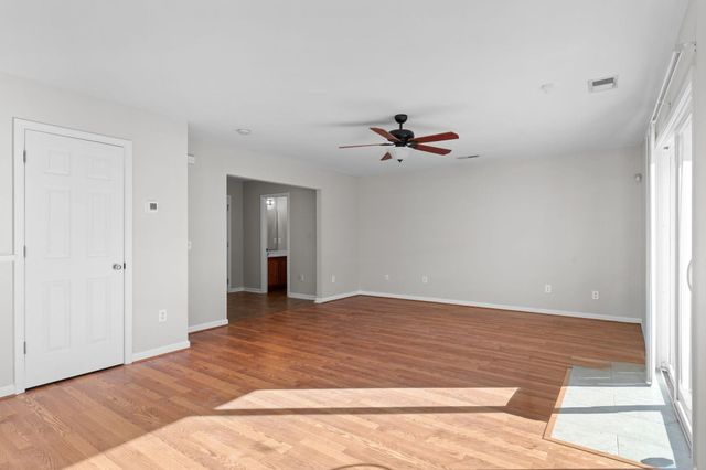 877 Silvercrest Dr., Myrtle Beach, SC 29579