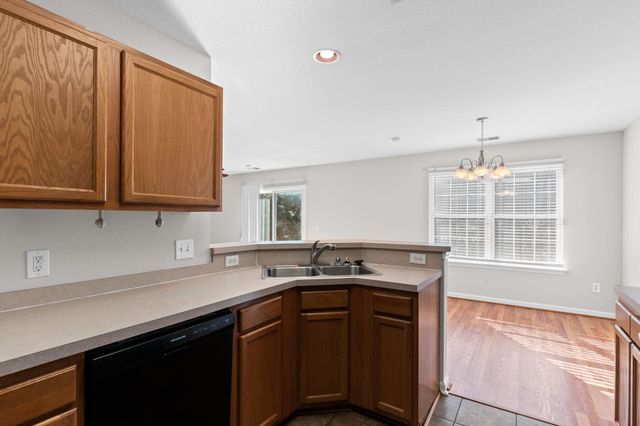 877 Silvercrest Dr., Myrtle Beach, SC 29579