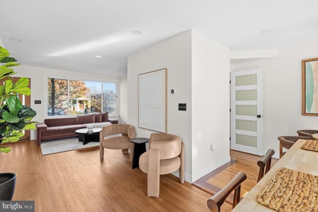 125 URELL PL NE, Washington, DC 20011