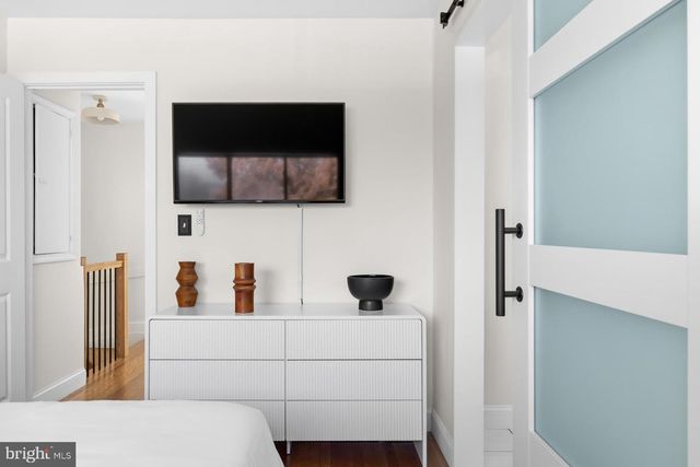 125 URELL PL NE, Washington, DC 20011