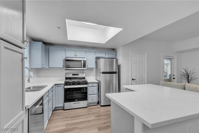 833 Aspen Peak Loop 613, Henderson, NV 89011