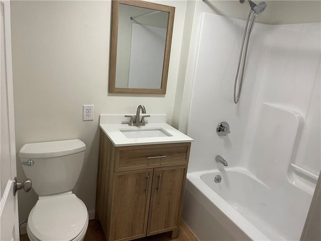 51 Duane Street 1, East Greenwich, RI 02818