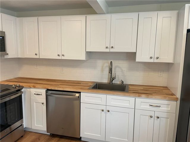 51 Duane Street 1, East Greenwich, RI 02818