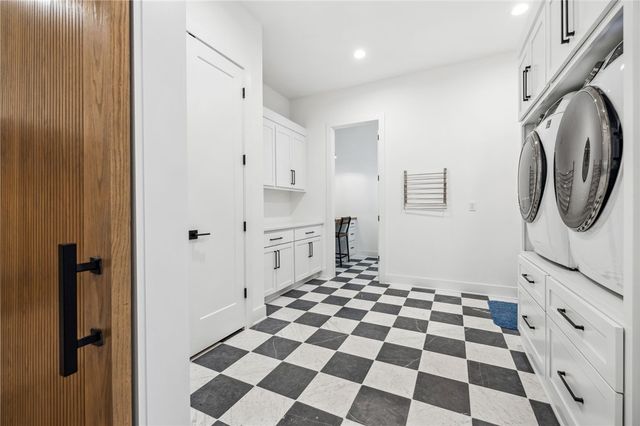 219 W Lawson Street, Fayetteville, AR 72703