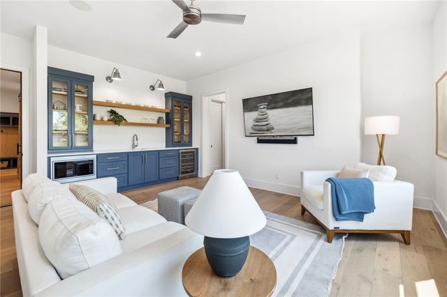 219 W Lawson Street, Fayetteville, AR 72703