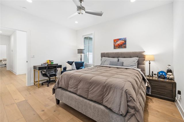 219 W Lawson Street, Fayetteville, AR 72703