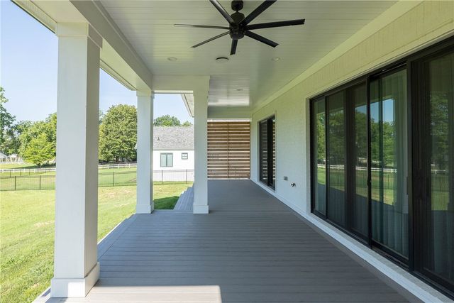 219 W Lawson Street, Fayetteville, AR 72703