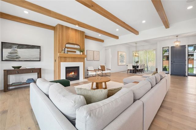 219 W Lawson Street, Fayetteville, AR 72703