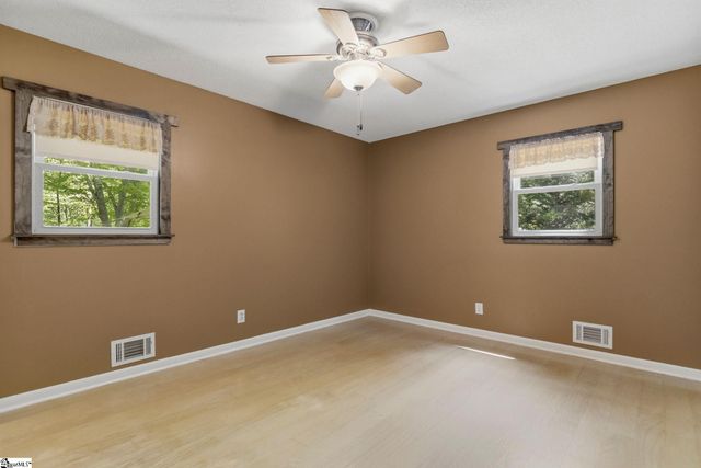 305 Dill Circle, Landrum, SC 29356