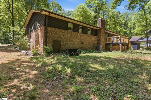 305 Dill Circle, Landrum, SC 29356