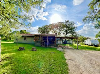 2700 County Road 305, Jarrell, TX 76537