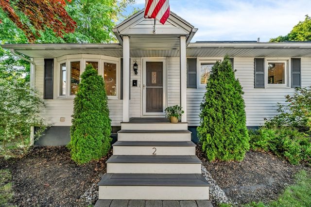 2 Bailey St, Methuen, MA 01844