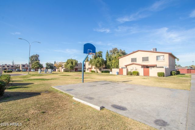 3941 W WONDERVIEW Road, Phoenix, AZ 85019