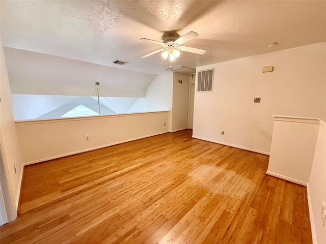 2507 Jasmine Ridge Court, Houston, TX 77062