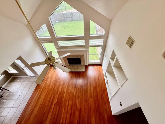 2507 Jasmine Ridge Court, Houston, TX 77062
