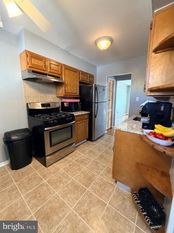 1521 BONWOOD RD, Wilmington, DE 19805