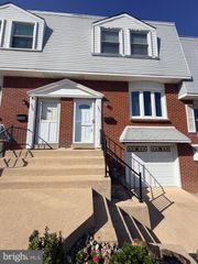 1521 BONWOOD RD, Wilmington, DE 19805
