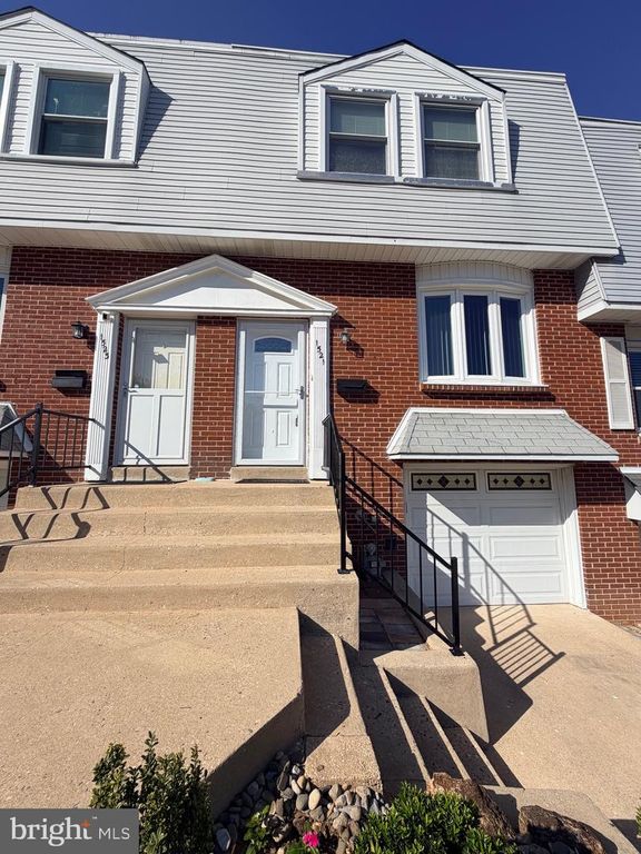 1521 BONWOOD RD, Wilmington, DE 19805