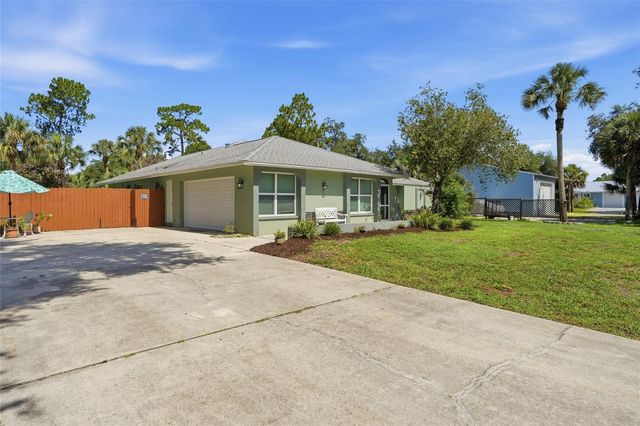 505 THOMPSON AVENUE, Lehigh Acres, FL 33972