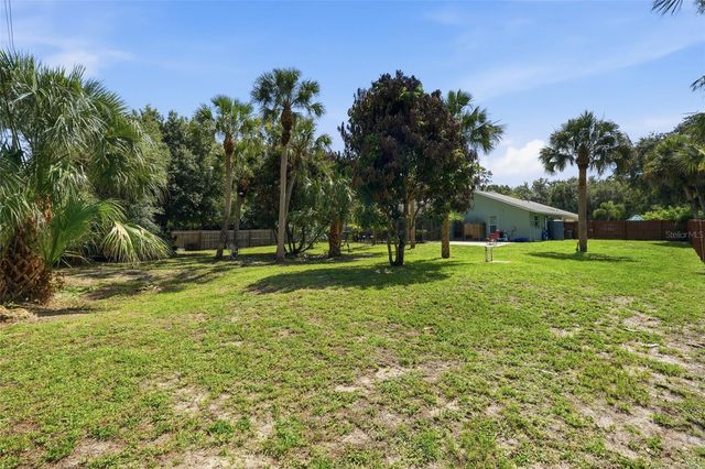 505 THOMPSON AVENUE, Lehigh Acres, FL 33972