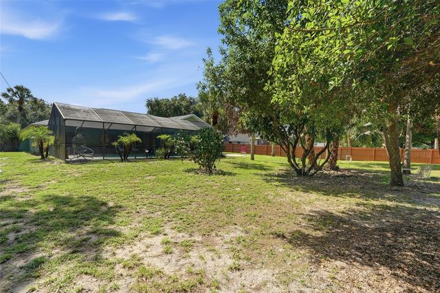 505 THOMPSON AVENUE, Lehigh Acres, FL 33972