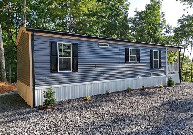 975 Bunker Hill Road, Blairsville, GA 30512