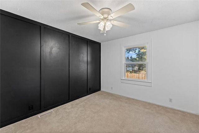 505 S Pearl Street, Paola, KS 66071