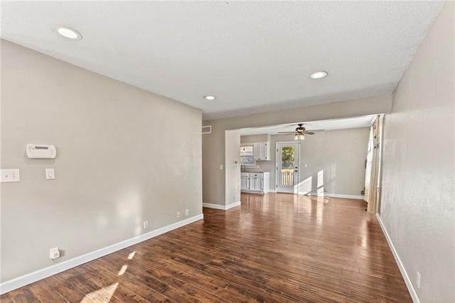 505 S Pearl Street, Paola, KS 66071