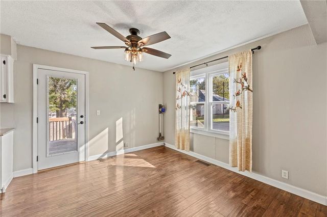 505 S Pearl Street, Paola, KS 66071