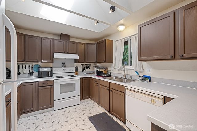 17308 W View Lane SE, Yelm, WA 98597
