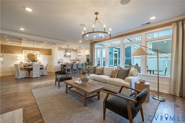 6722 Mayland Ridge Ln, Moseley, VA 23120