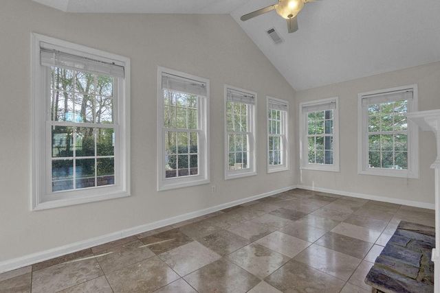 6211 Wilmington Way, Flowery Branch, GA 30542