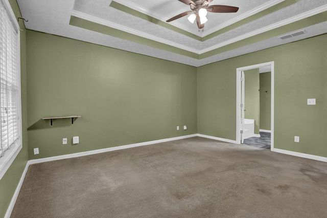 6211 Wilmington Way, Flowery Branch, GA 30542