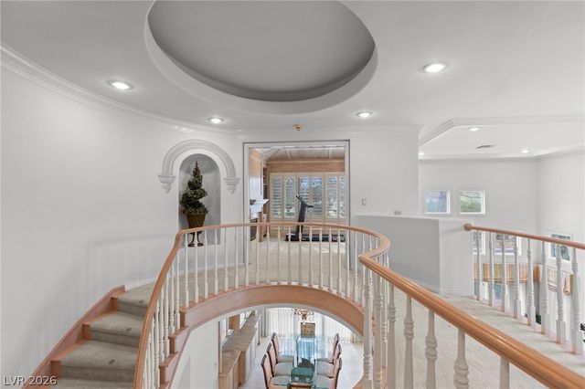 8229 Crow Valley Lane, Las Vegas, NV 89113