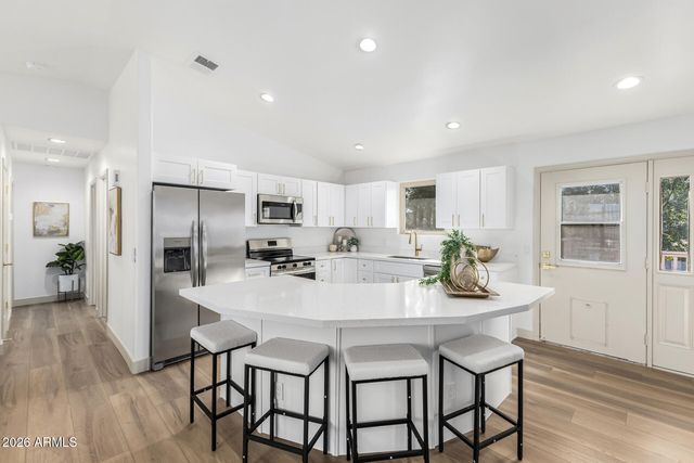 7259 E GLENCOVE Street, Mesa, AZ 85207