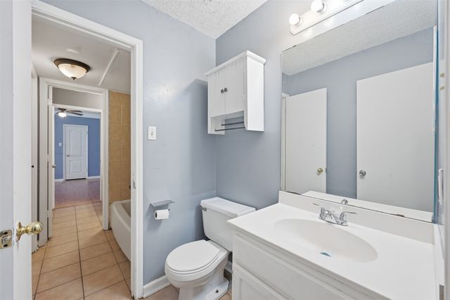 5809 Mansfield Road, Arlington, TX 76017