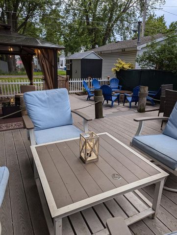 309 N Robert Street, Ludington, MI 49431