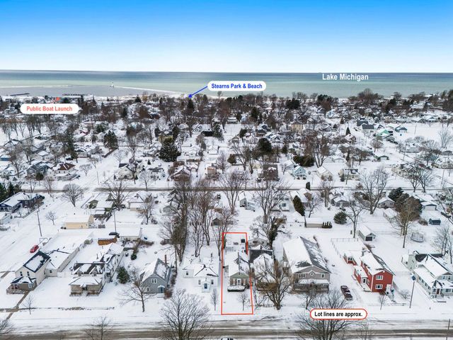 309 N Robert Street, Ludington, MI 49431