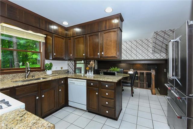 4612 Charlottesville Road, Greensboro, NC 27410