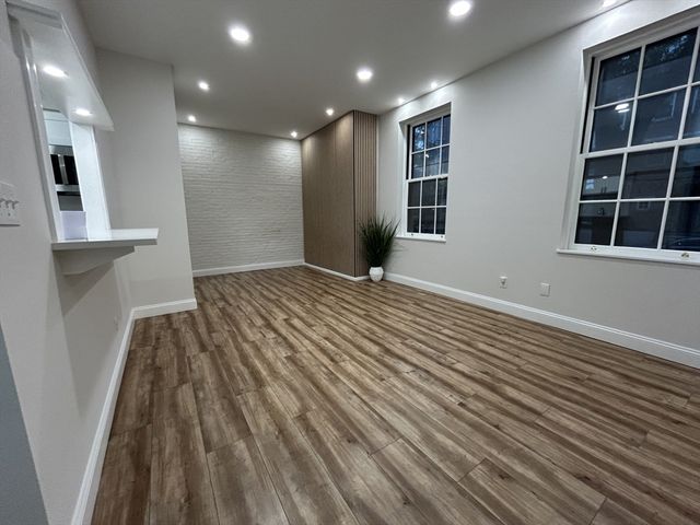 17 Bowdoin 1B, Boston, MA 02114