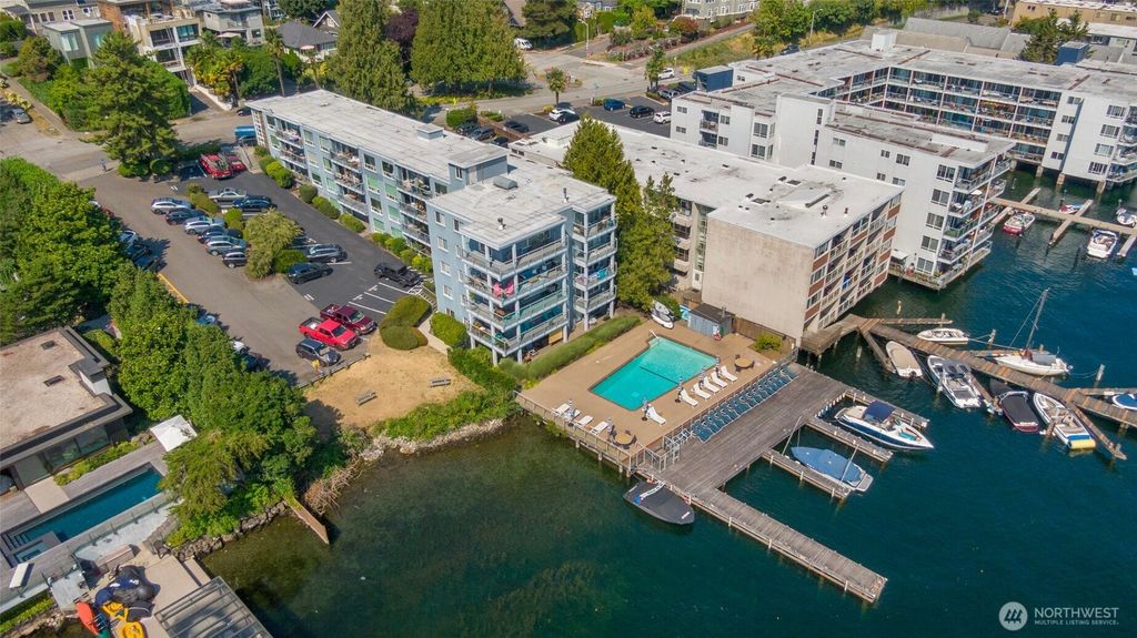720 Lakeside Avenue S #404, Seattle, WA 98144